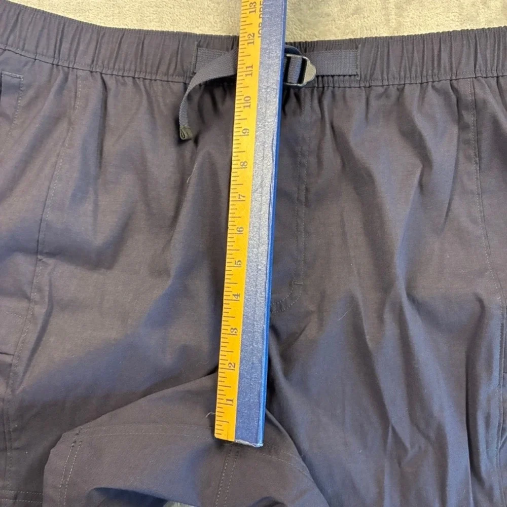 The North Face Men's Cargo Shorts Navy Blue Hiking Outdoor Stretch XL 36x5in